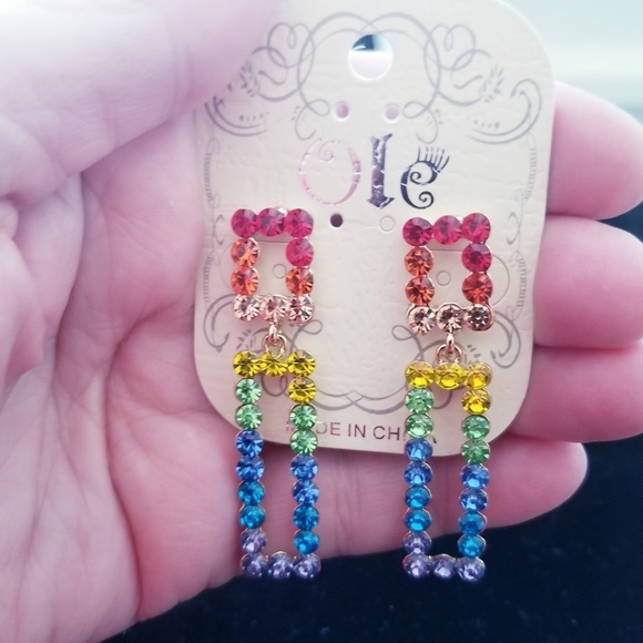 *SOLD* Multi Color Crystal Earrings - Picture 3 of 3